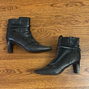 Chic Black Leather Heeled Boots